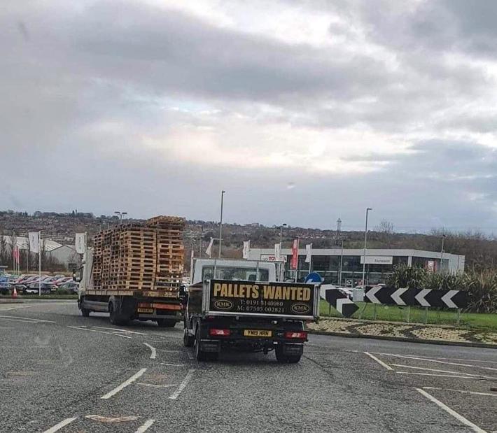 "Thrilling chase underway here..."