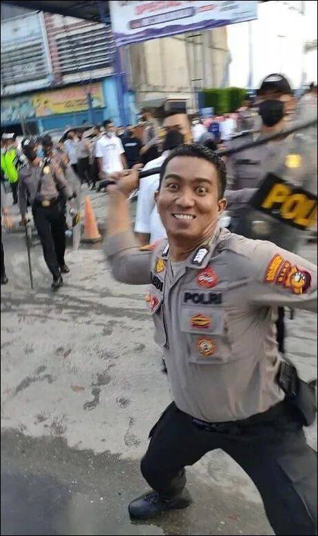 Happy angriness or angry happiness?