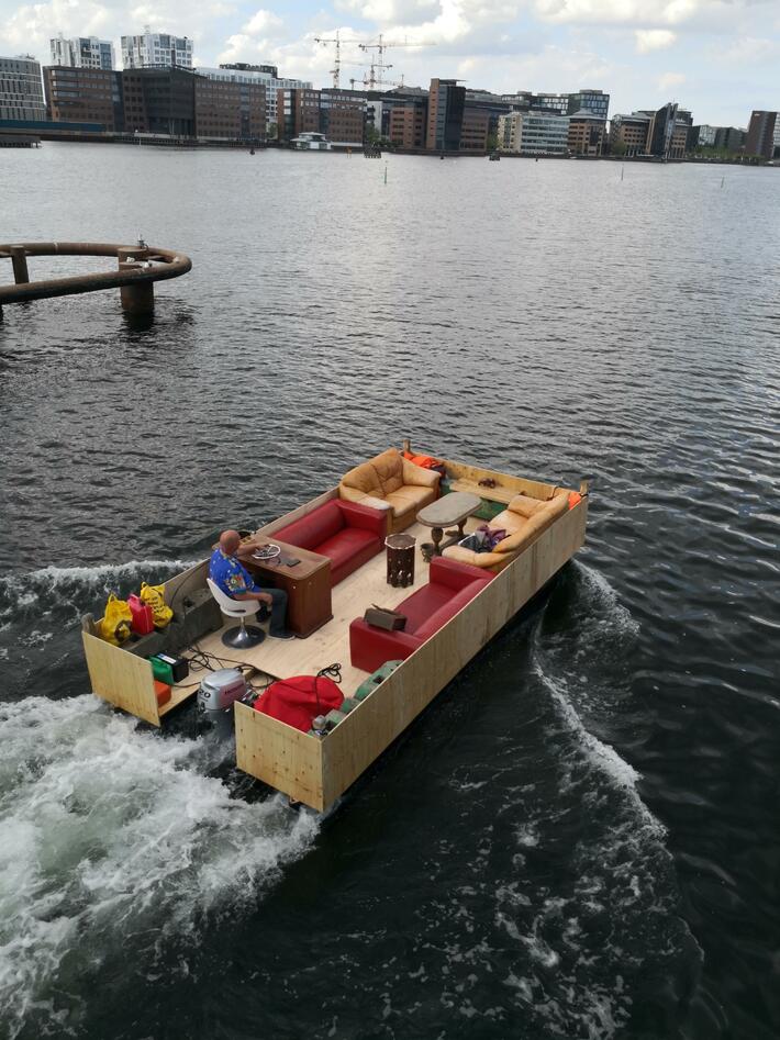 Build me a yacht with everything on board. I don't care how much it costs!