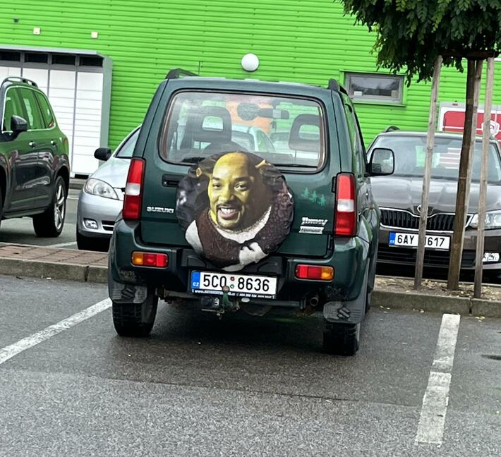 I was just walking from mall and saw this.