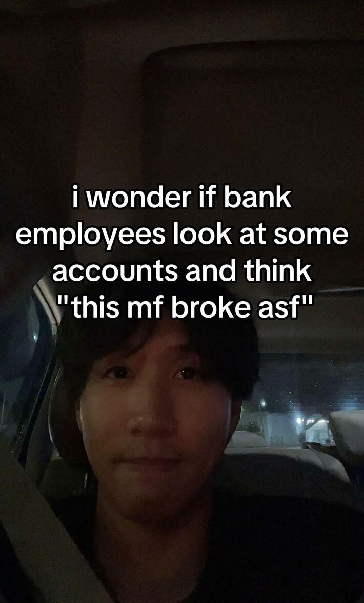 😭